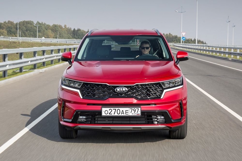 Новый Kia Sorento. Идеальный автомобиль для семьи?