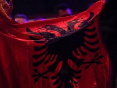 Президент Албании обвинил премьер-министра страны в предательстве национальных интересов