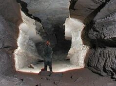 Знаменитая Мамонтова пещера-рекордсмен в США стала еще длиннее