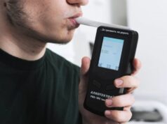 Кому для водительской медсправки придется сдавать мочу и кровь с 1 марта