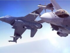 Американский истребитель последнего поколения упал в море