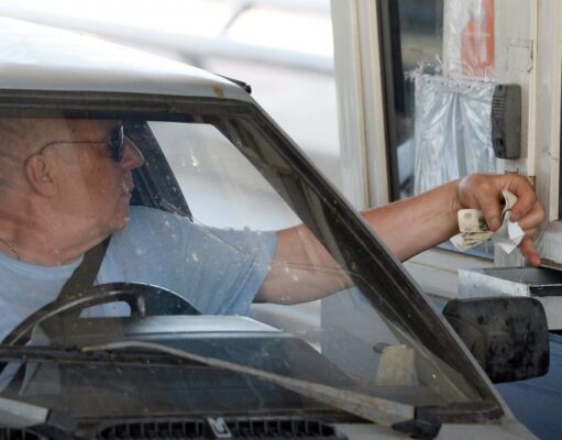 Депутаты предлагают снизить цену проезда по платным дорогам в Крым