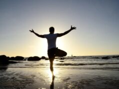 Простой тест на равновесие может предсказать риск смерти в следующие 10 лет