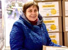 Мариупольцы в Запорожье получили гуманитарную поддержку от Фонда Рината Ахметова