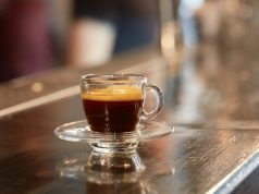 Эспрессо способен бороться с тау-белками – провокаторами болезни Альцгеймера