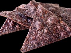 Подросток из США скончался после того, как попробовал самые острые чипсы в мире