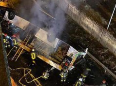 В Венеции с моста упал автобус с людьми, много погибших (обновлено)
