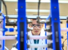 В Саранске создали самоклеящийся материал, поглощающий электромагнитные волны