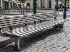 Уличные скамейки как элемент городского ландшафта: влияние дизайна и размещения уличных скамеек на облик и атмосферу городских пространств