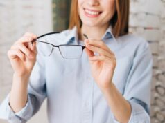 Очки для зрения: как правильно выбрать оптические изделия для коррекции зрения