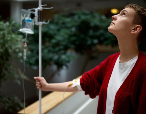 Капельница от похмелья: что нужно знать о методе восстановления