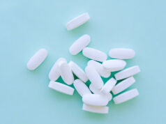 Модифицированная кишечная палочка перерабатывает пластик в парацетамол