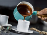 Флавонолы в какао компенсируют негативное воздействие сидячей работы на организм