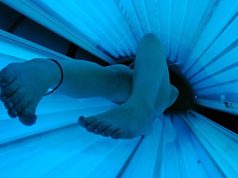 Солярии провоцируют мутации ДНК кожи и втрое увеличивают риск меланомы