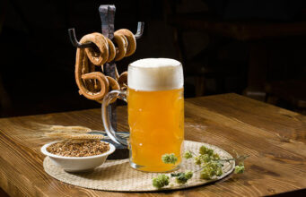 Воронежские биотехнологи сварили пиво по рецептуре нейросети