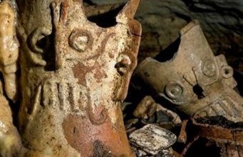 Археологи вскрыли пещеру Бога-Ягуара майя, которая простояла нетронутой 1200 лет